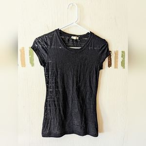 Airy black T-shirt